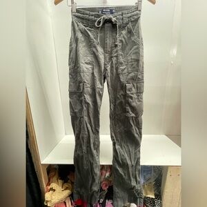 Hollister Women's Gray Drawstring Cargo Joggers